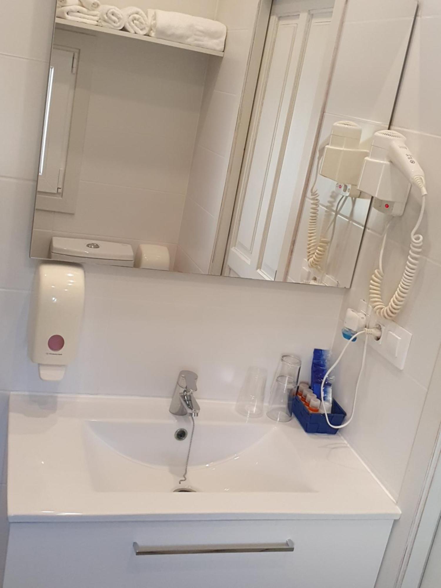 Hostal Mi Campana Дения Екстериор снимка